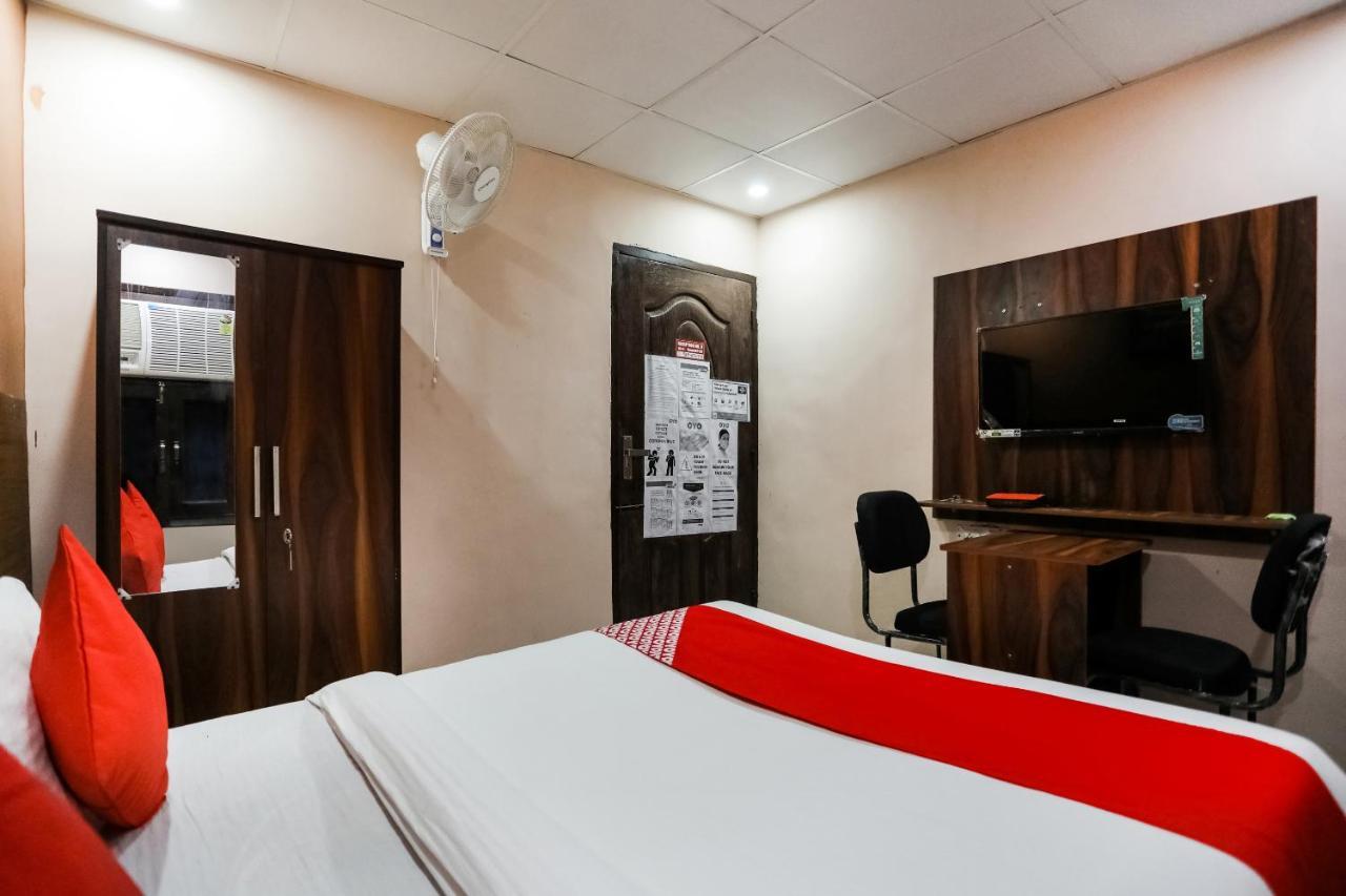 Oyo 72993 Hotel The Gold Faridabad Ngoại thất bức ảnh