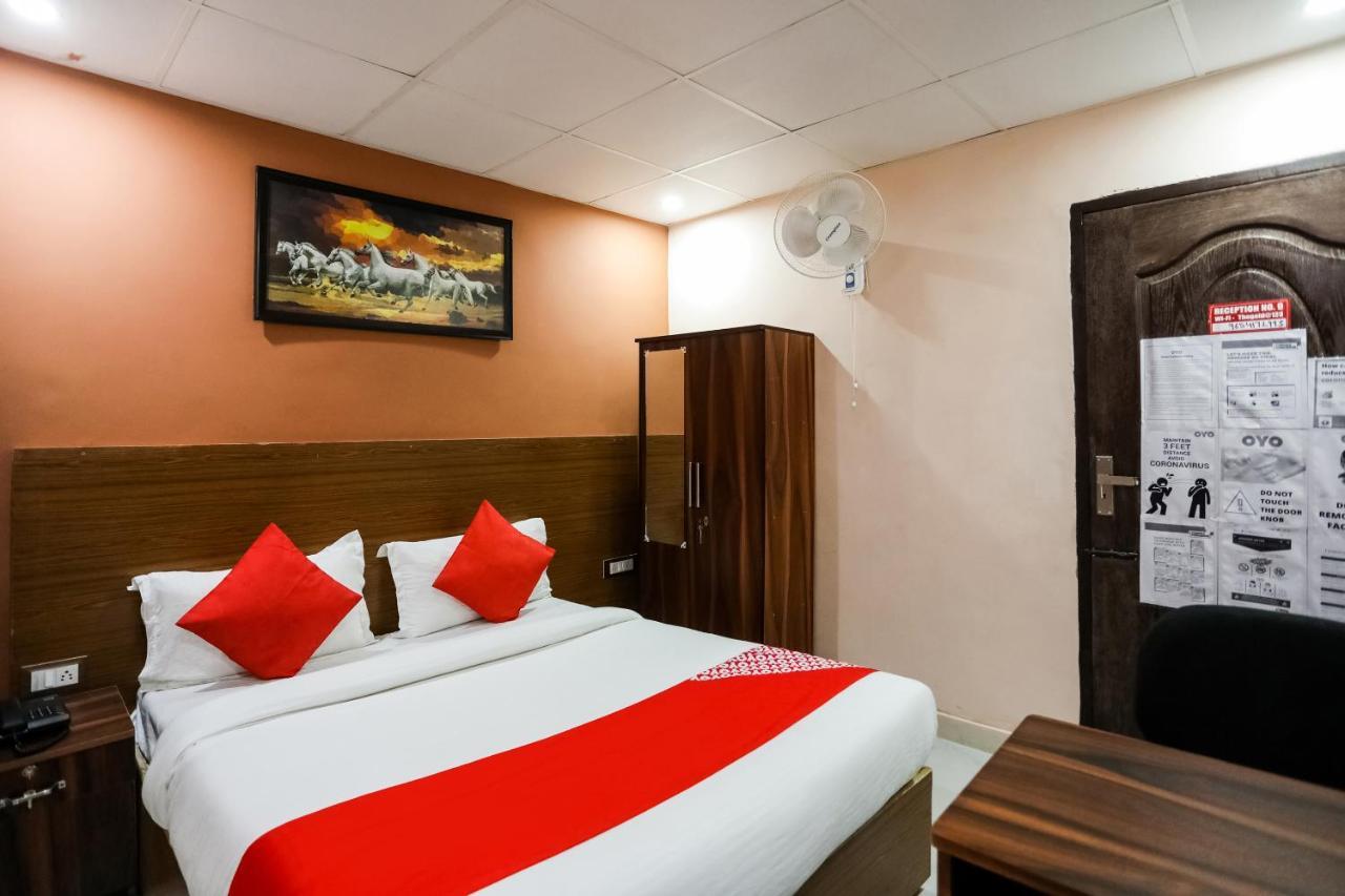 Oyo 72993 Hotel The Gold Faridabad Ngoại thất bức ảnh