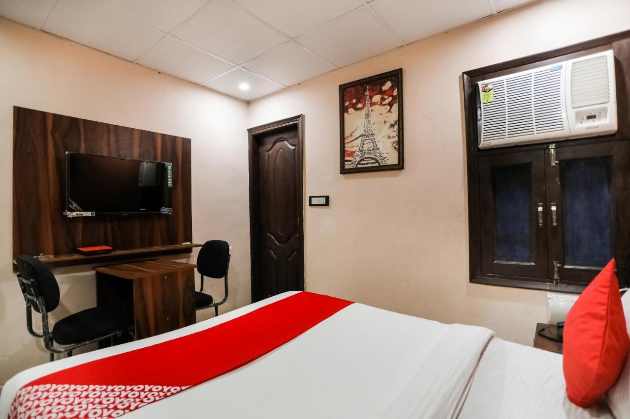 Oyo 72993 Hotel The Gold Faridabad Ngoại thất bức ảnh