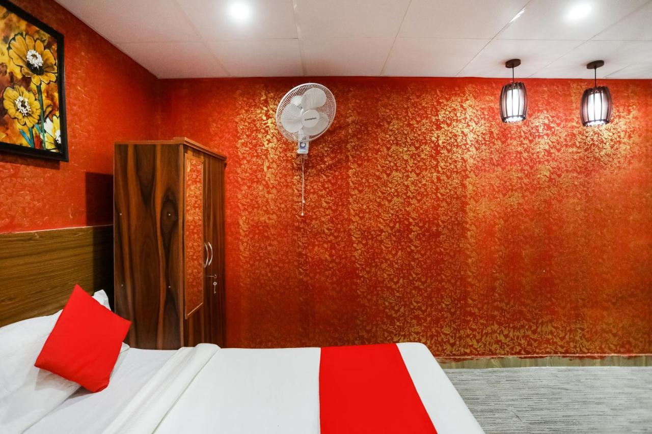 Oyo 72993 Hotel The Gold Faridabad Ngoại thất bức ảnh
