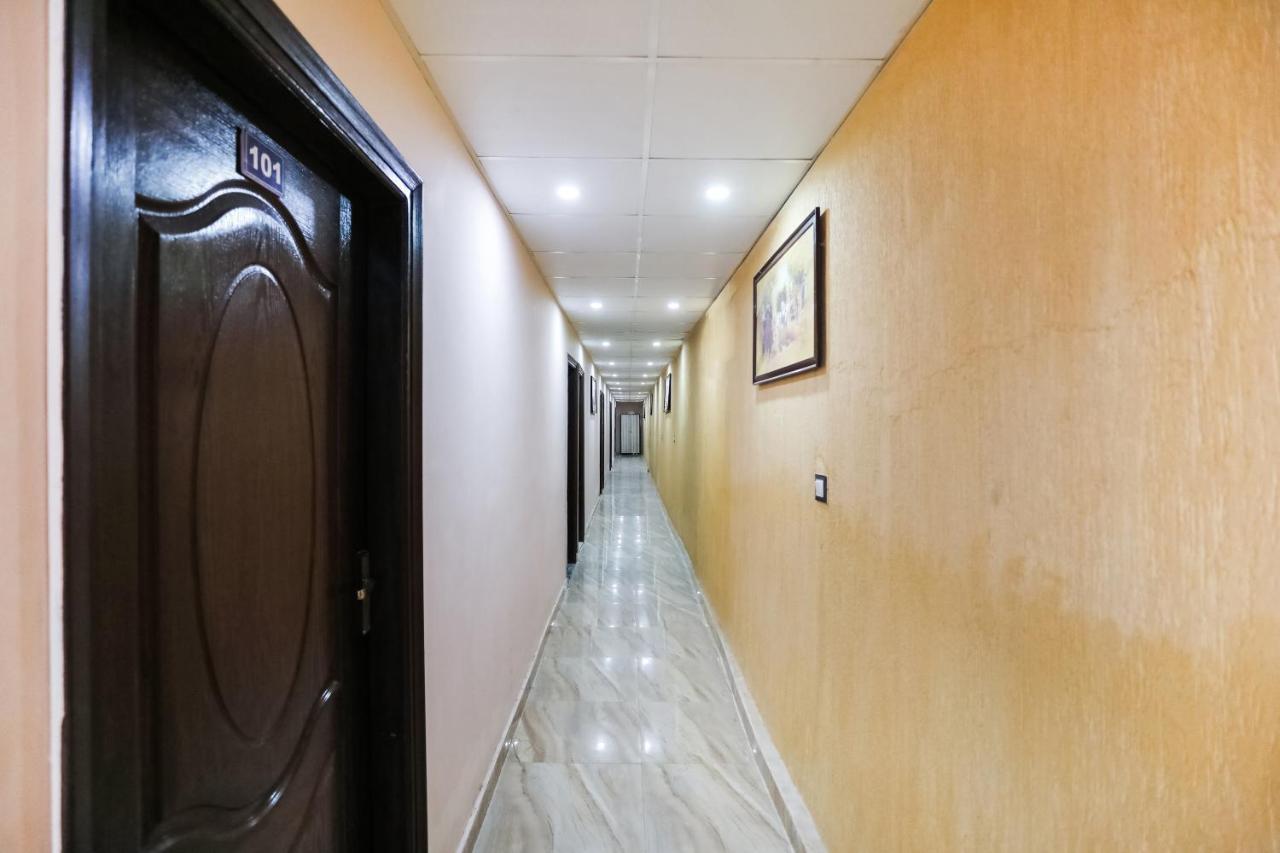 Oyo 72993 Hotel The Gold Faridabad Ngoại thất bức ảnh